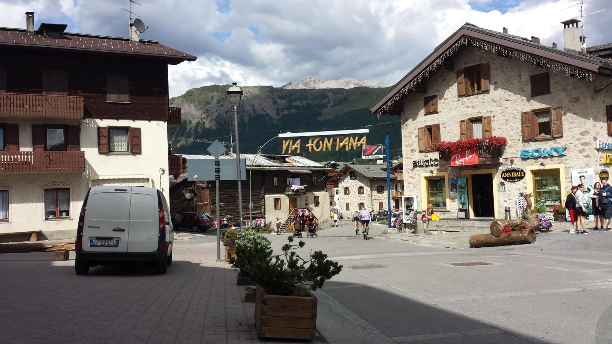 Al Camanel Lägenhet Livigno Exteriör bild