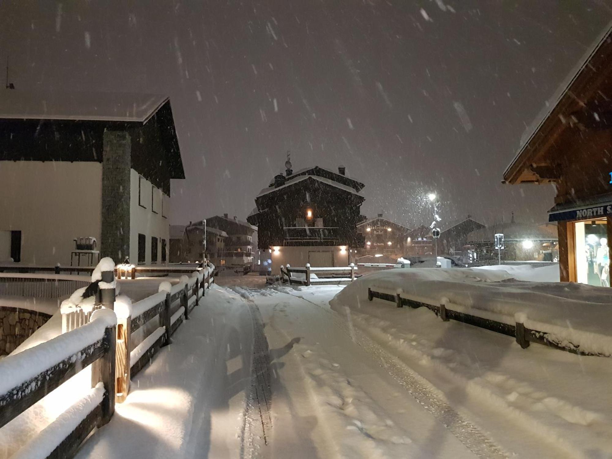 Al Camanel Lägenhet Livigno Exteriör bild
